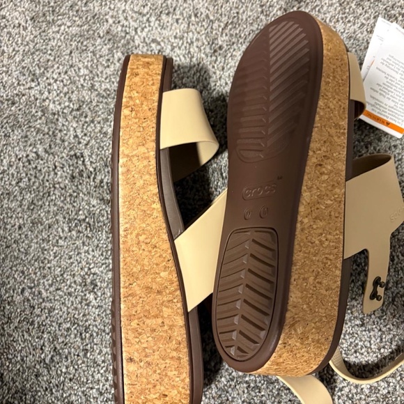 Brand new Crocs wedge sandals (size 10) - Picture 3 of 4